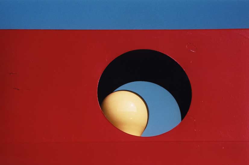 yellow bulb, red sign, midfield, alabama